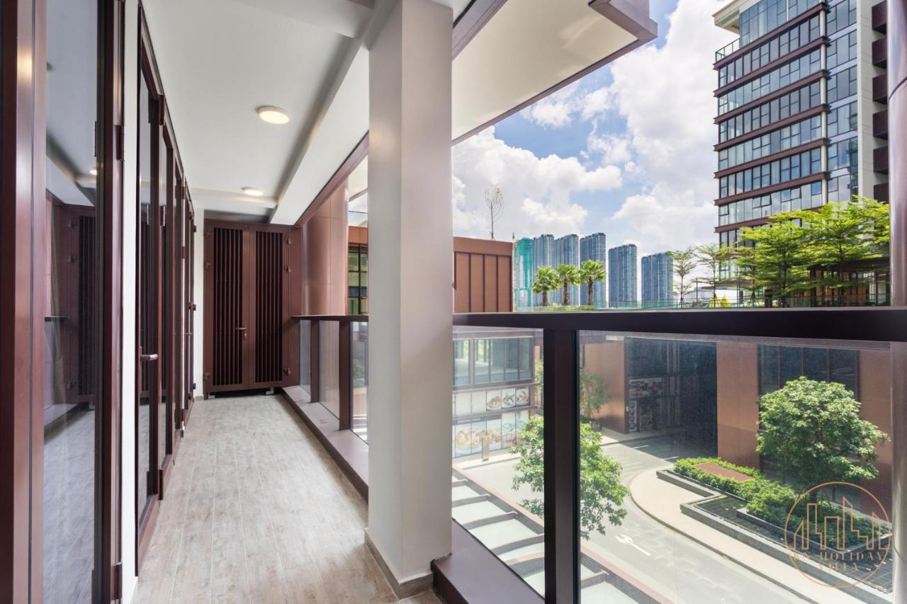 Kn Holiday - Metropole * TP. Hồ Chí Minh