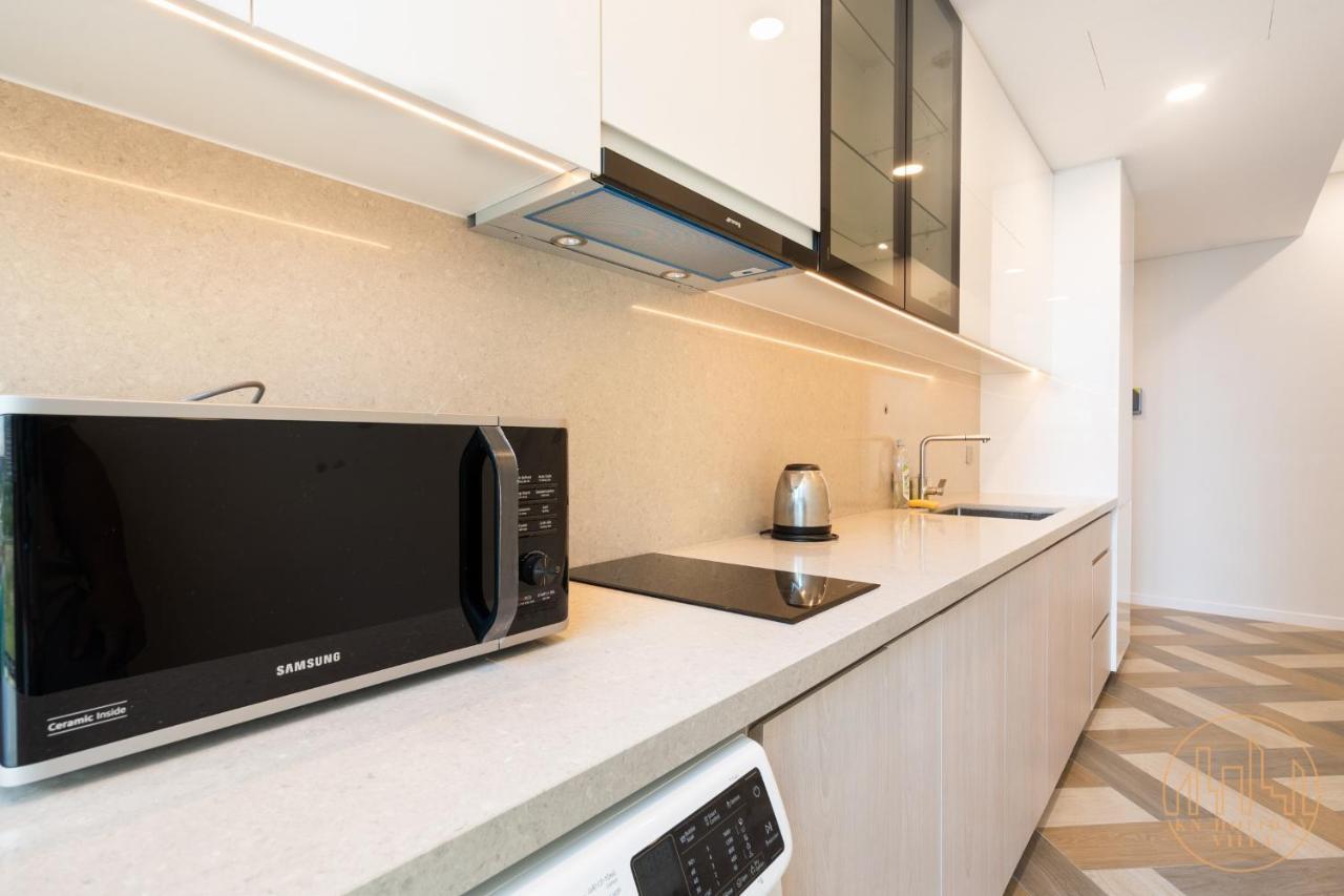 Kn Holiday - Metropole TP. Hồ Chí Minh